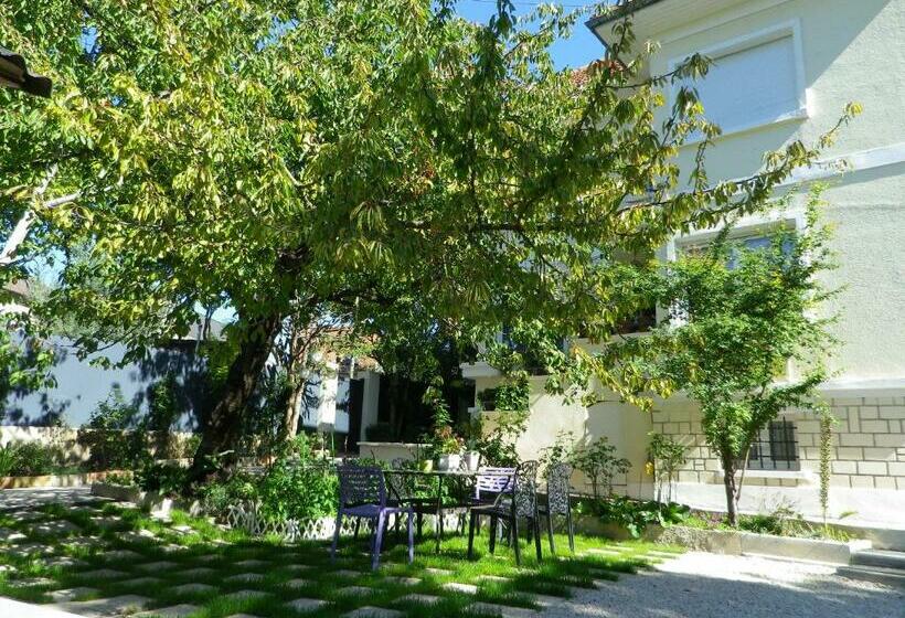 بنسيون Villa Sunshine