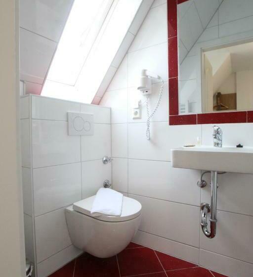 호스텔 Gästehaus Kronenstraße