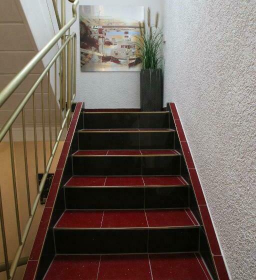 فندق صغير Gästehaus Kronenstraße
