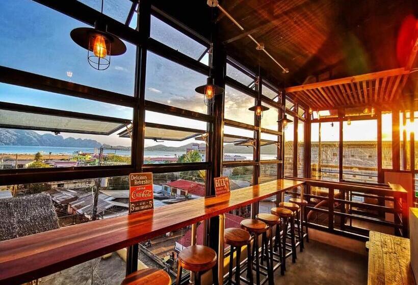 هاستل Michel Inn Coron