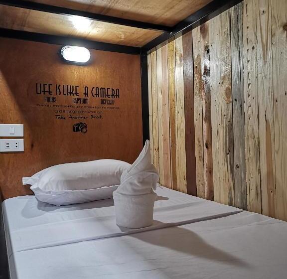 هاستل Michel Inn Coron