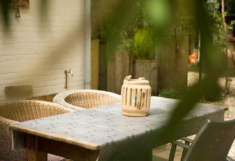 Bed and Breakfast Beej Potters