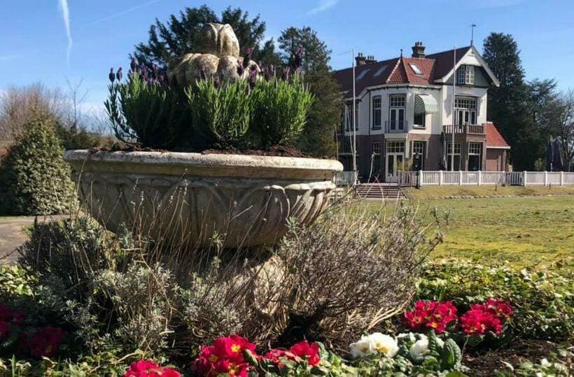 مبيت وإفطار Devilla