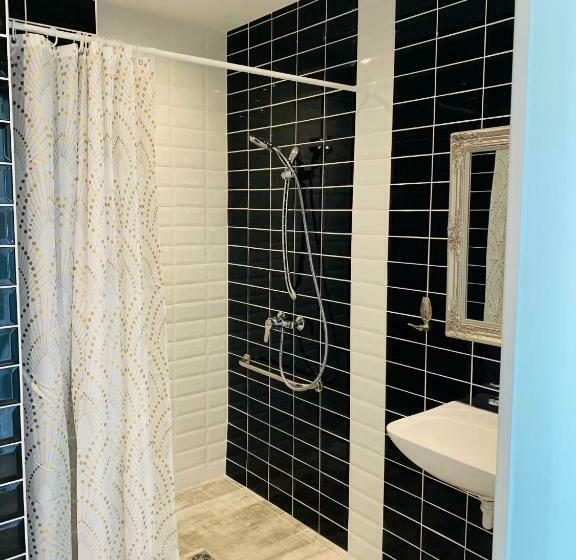 ベッドアンドブレックファースト Domaine De Planchoury