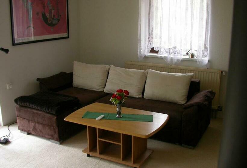 ベッドアンドブレックファースト Ferienwohnung Am Spreeradweg