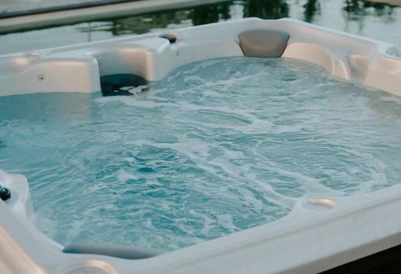 مبيت وإفطار Il Piccolo Castello