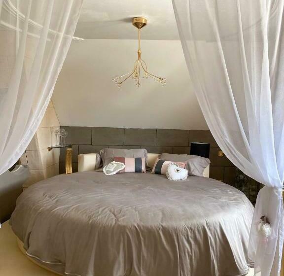 مبيت وإفطار Il Piccolo Castello