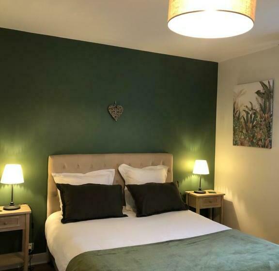 مبيت وإفطار La Ferme D Aigurolles