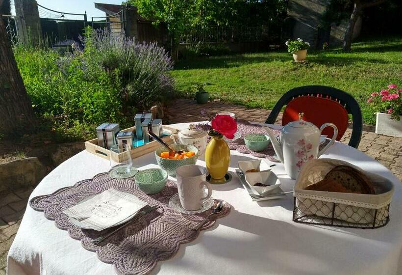 ベッドアンドブレックファースト Les Bessonnes