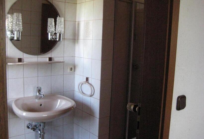 Отель Ferienwohnungen Haberberger