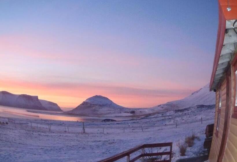 ホテル Gemlufall Guesthouse