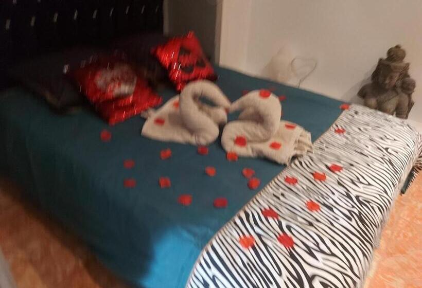 Отель Spabyelleetlui Spa Rouge Ou Bleu