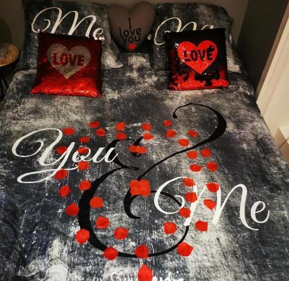 Отель Spabyelleetlui Spa Rouge Ou Bleu