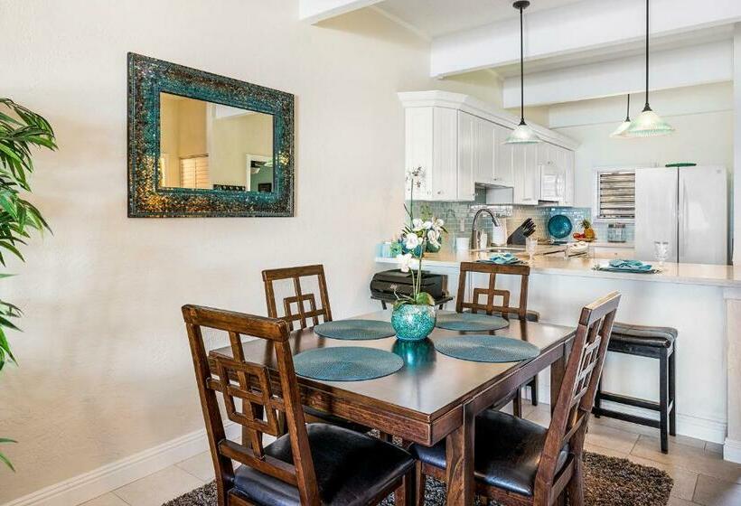 Oceanfront Luxury Condo