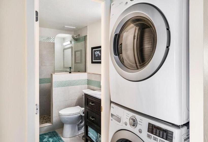 Oceanfront Luxury Condo