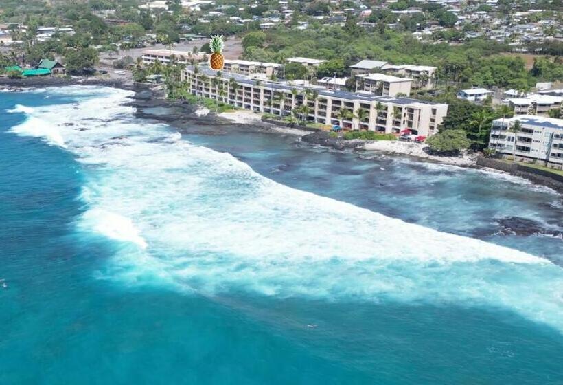 Oceanfront Luxury Condo