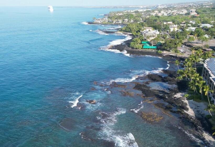 Oceanfront Luxury Condo