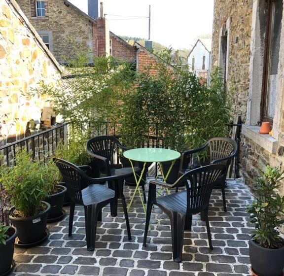 פנסיון Au Fil De L Eau