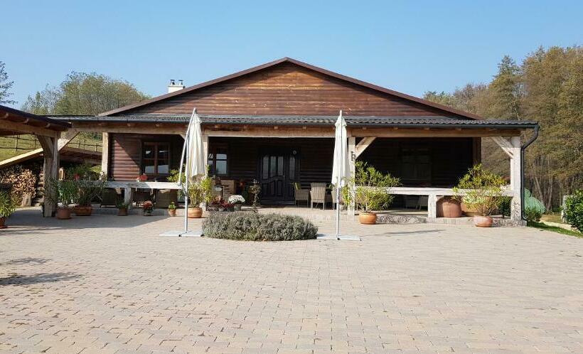 بنسيون Bársonyberek Vendégház Bakony