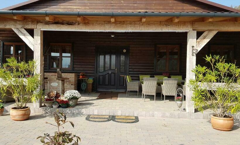 بنسيون Bársonyberek Vendégház Bakony