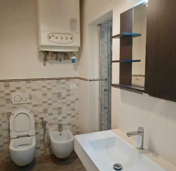 پانسیون Casadei Guest House Stazione Bologna