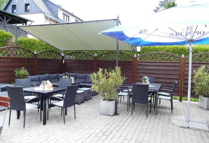 פנסיון „frische Quelle“ Jonsdorf