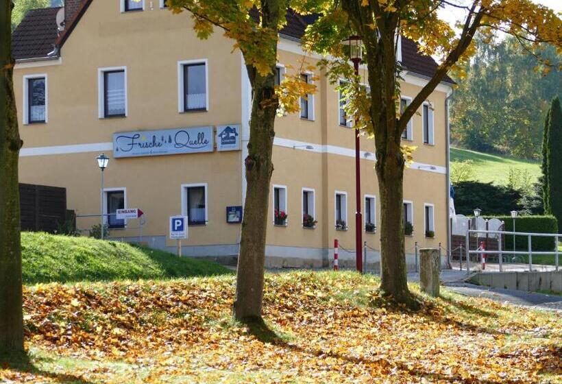 פנסיון „frische Quelle“ Jonsdorf