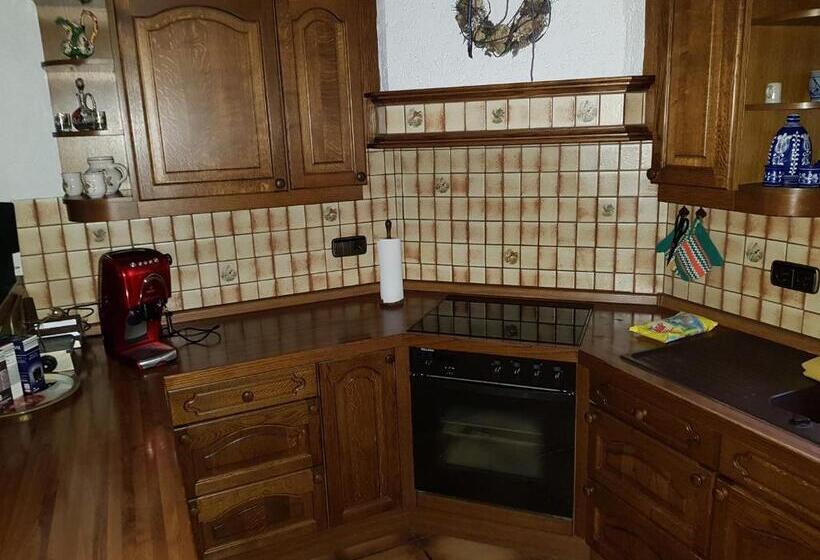 膳宿费 Gemütliches Gästehaus!