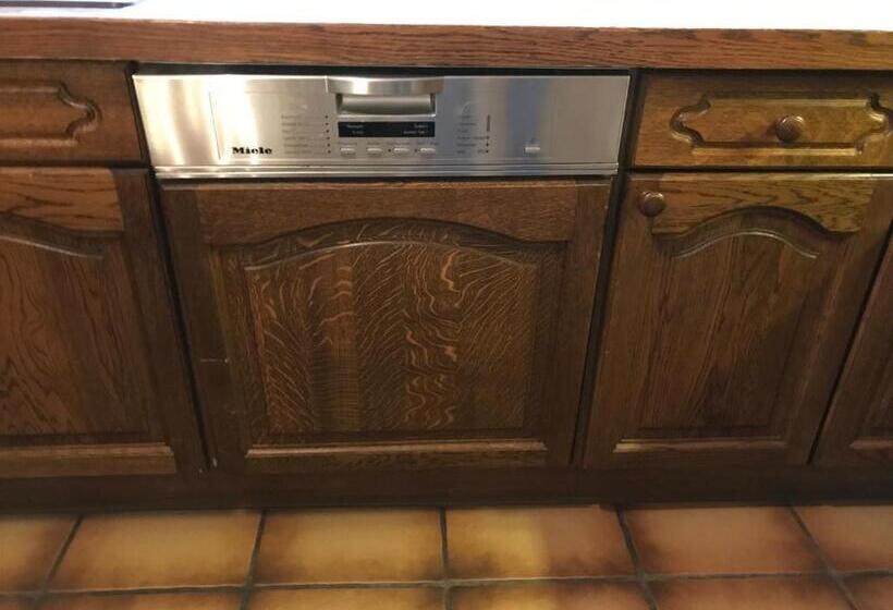 膳宿费 Gemütliches Gästehaus!