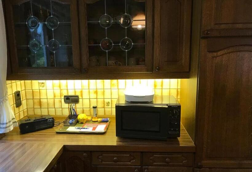 膳宿费 Gemütliches Gästehaus!