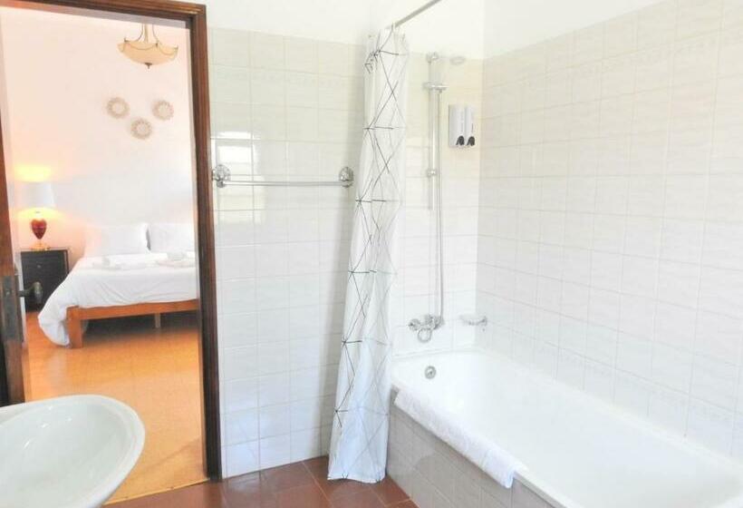 펜션 Hospedaria Do Senhor Da Pedra