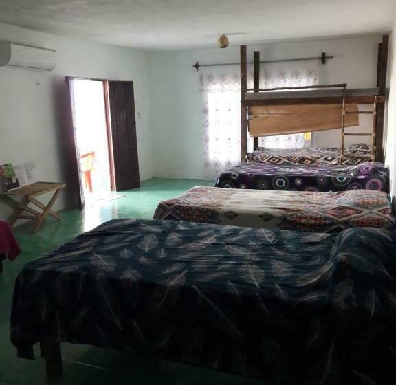 ペンション Hostal Y Temazcal Guemez