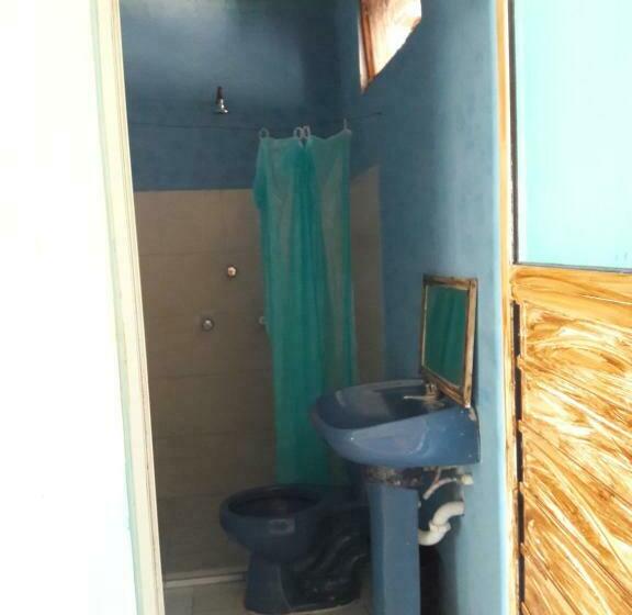 ペンション Hostal Y Temazcal Guemez