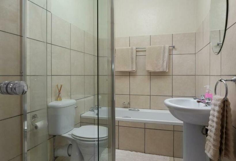 بنسيون La La Dathel Guesthouse