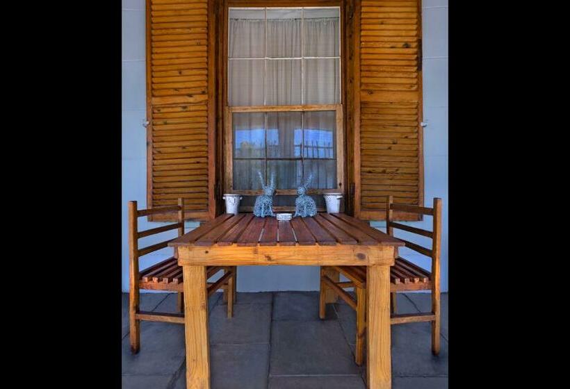 بنسيون La La Dathel Guesthouse