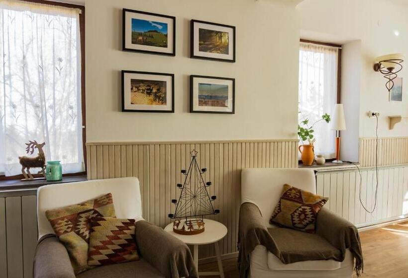 膳宿费 Mantara Vendégház