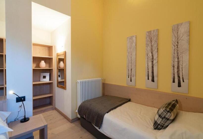 펜션 Marzia Lounge