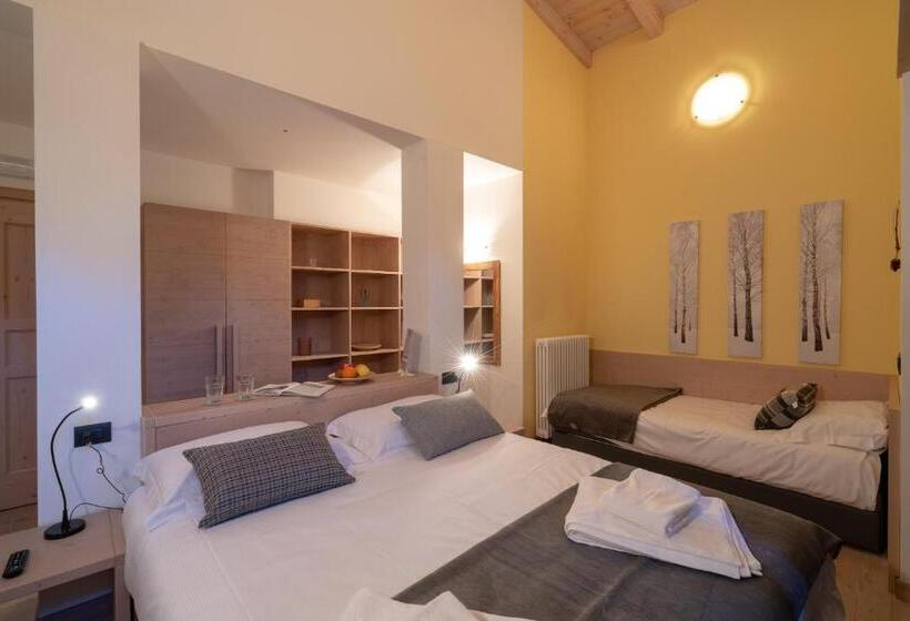 펜션 Marzia Lounge