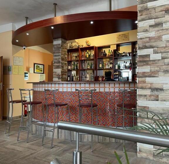 פנסיון Penzion T&t