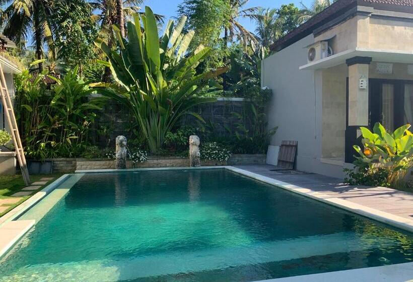 פנסיון Pondok Ardi Villas