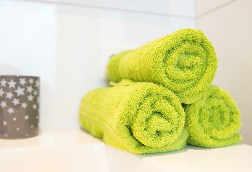 بنسيون Shortstay Bilderdijk