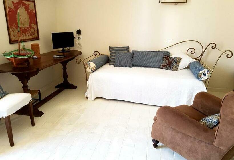 膳宿费 Suite Molo 106