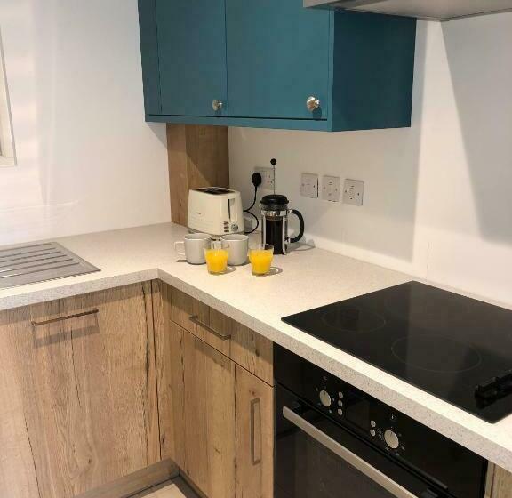 The Bamboo Lodge B&b / Self Catered Apartment