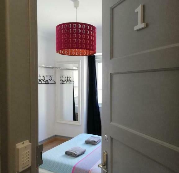 هاستل Bed&shower Moscavide  Self Check In