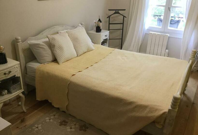 צימר Auberge Henri Iv