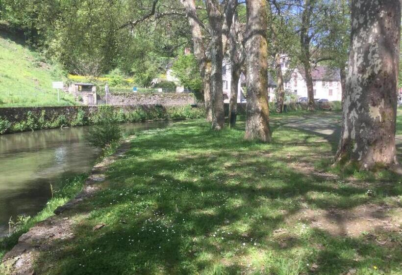 צימר Auberge Henri Iv