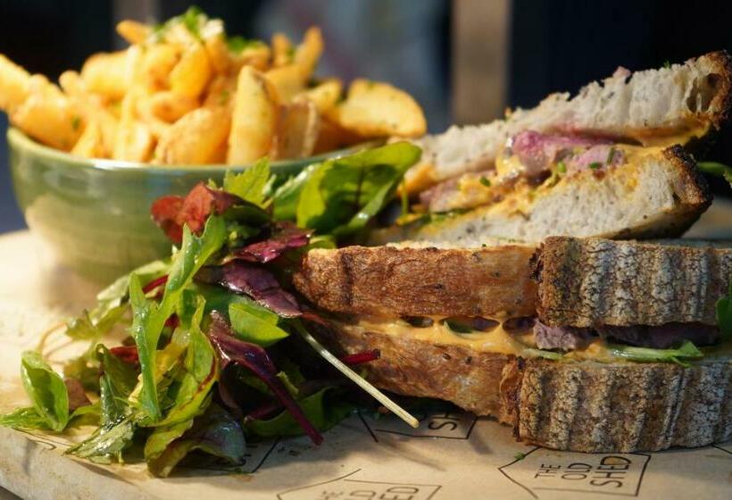 مبيت وإفطار Banbury Hill Farm