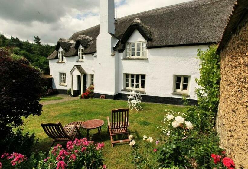 مبيت وإفطار Brook Farmhouse