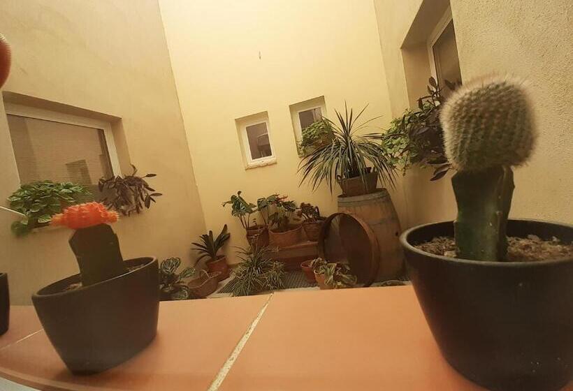 민박 Casa La Foradada