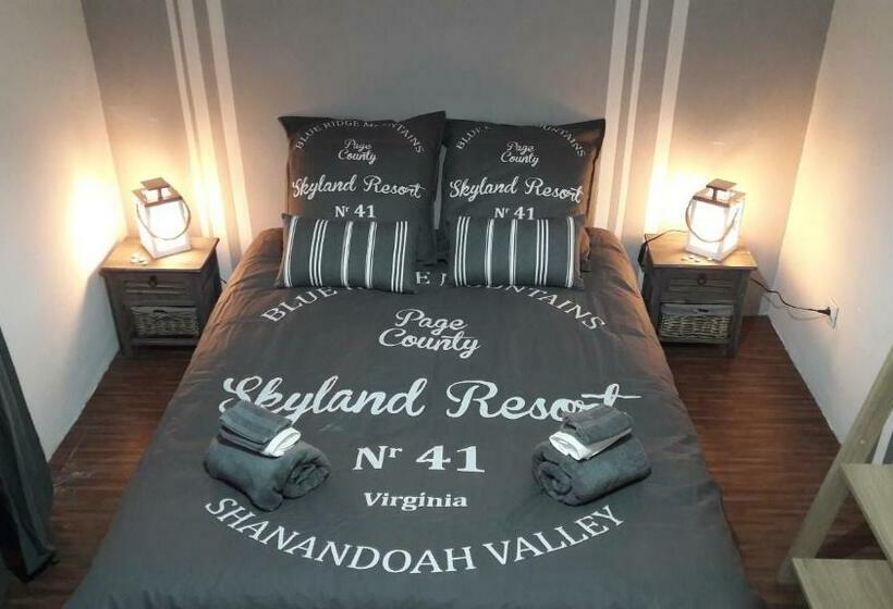 住宿加早餐 Chambre D Hôte La Ruche Des Bleuets